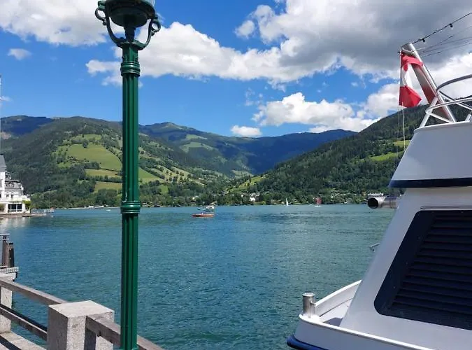 度假居 彼得度假屋 *